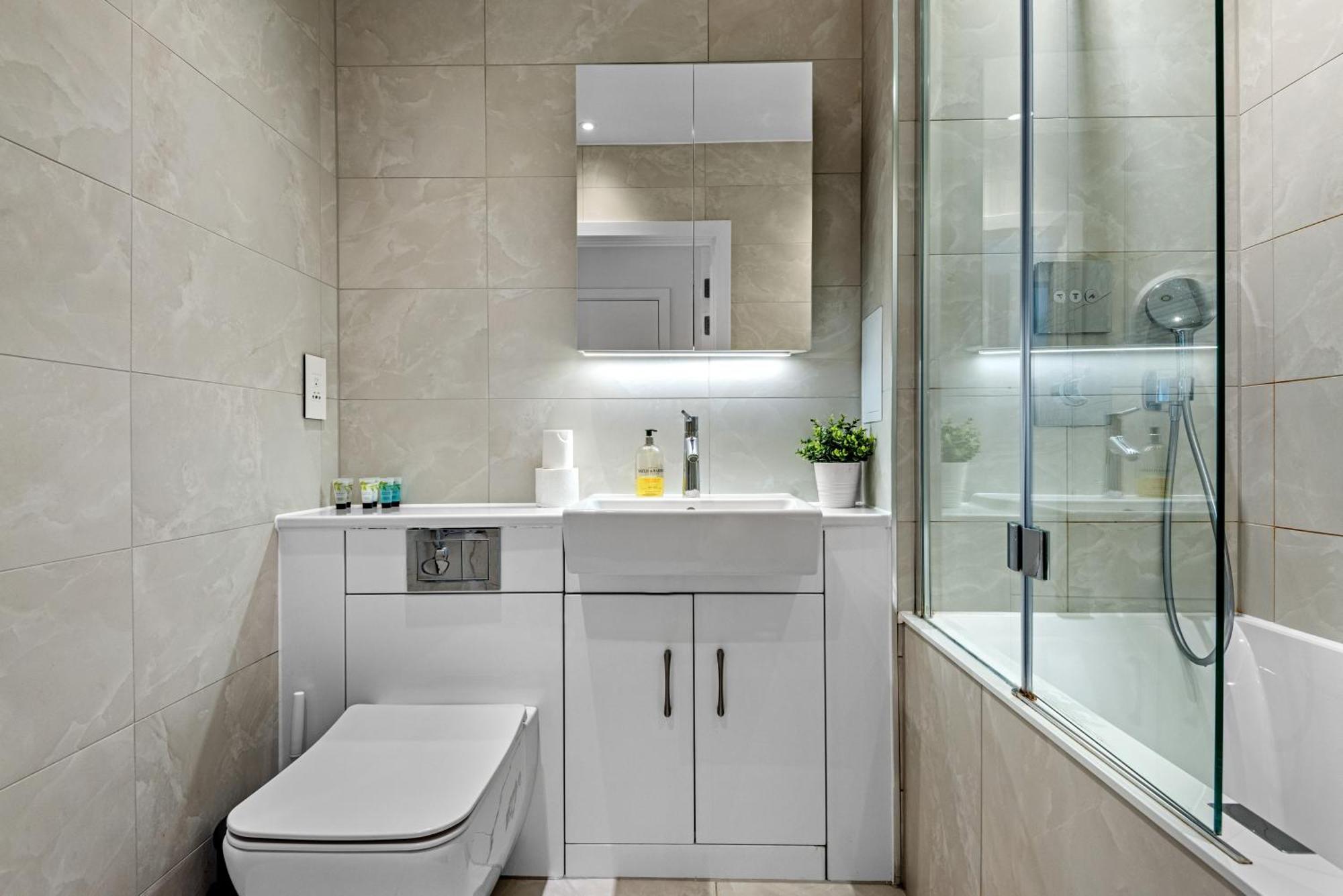 Londwell, Heart Of Notting Hill, Balcony Suite Luxury Лондон Экстерьер фото