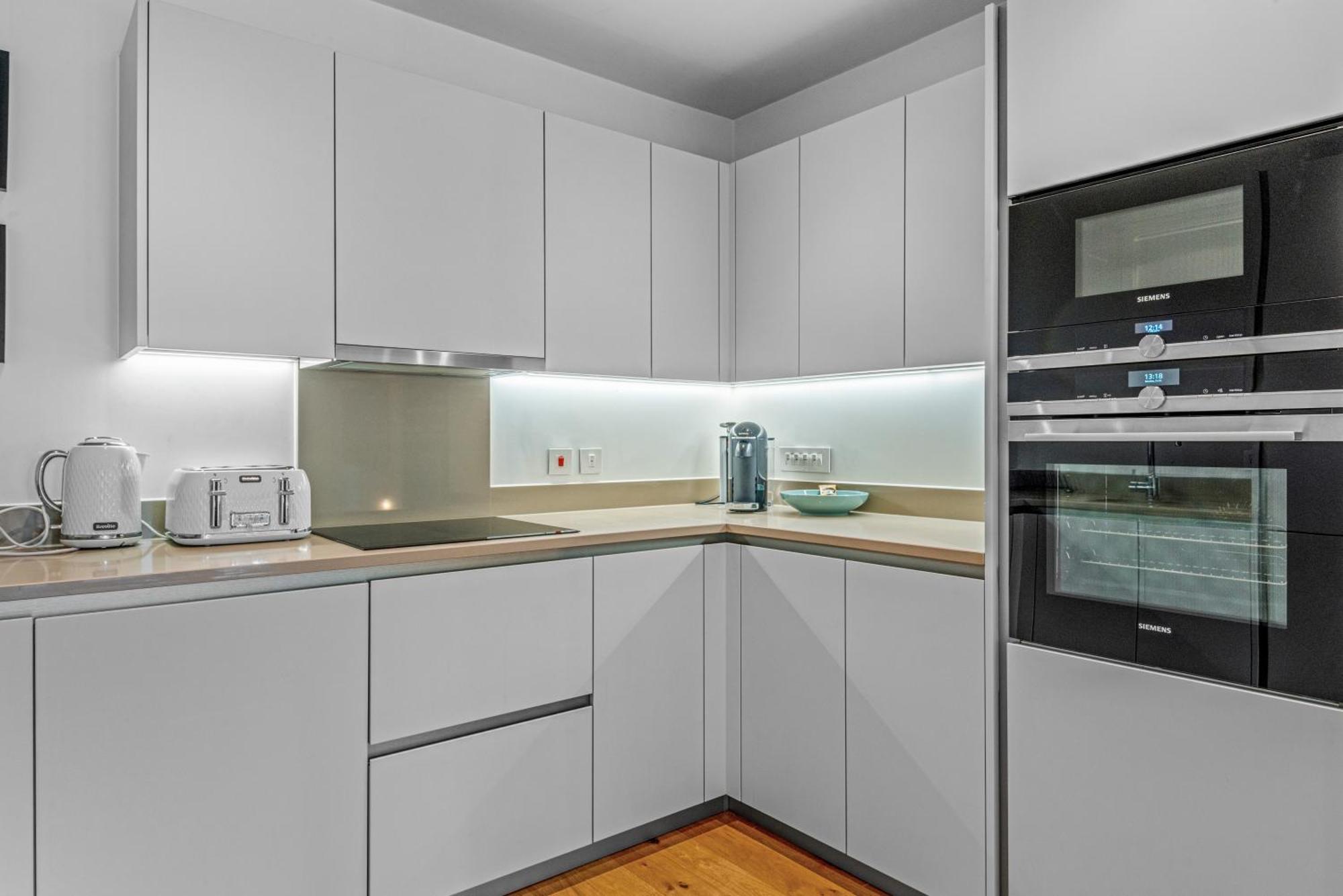 Londwell, Heart Of Notting Hill, Balcony Suite Luxury Лондон Экстерьер фото